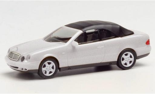 Miniature Mercedes CLK 1/87 Herpa (A208) Cabriolet grise Softtop détachable Mercedes CLK 1/87 Herpa (A208) Cabriolet grise Softtop détachable miniature