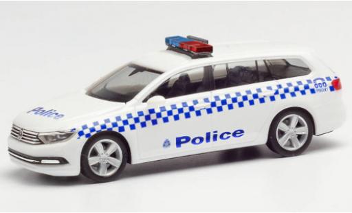 Miniature Volkswagen Passat 1/87 Herpa Variant Victoria Police police (AUS) Volkswagen Passat 1/87 Herpa Variant Victoria Police police (AUS) miniature