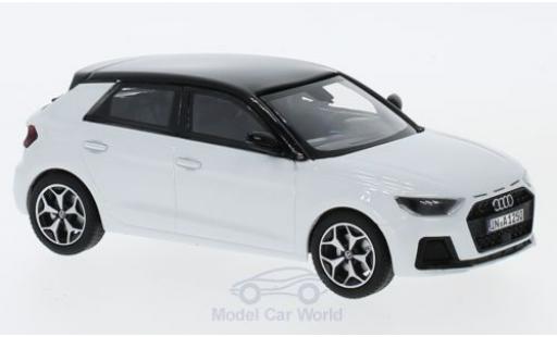 Miniature Audi A1 1/43 iScale Sportback metallise blanche/noire 2018 Audi A1 1/43 iScale Sportback metallise blanche/noire 2018 miniature
