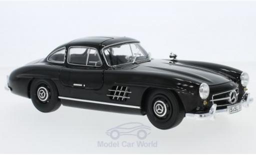 Miniature Mercedes 300 SL 1/18 Minichamps SL (W198) noire 1954 Mercedes 300 SL 1/18 Minichamps SL (W198) noire 1954 miniature
