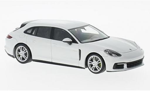 Miniature Porsche Panamera e-hybrid 1/43 Minichamps 4 E-Hybrid Sport Turismo blanche Porsche Panamera e-hybrid 1/43 Minichamps 4 E-Hybrid Sport Turismo blanche miniature