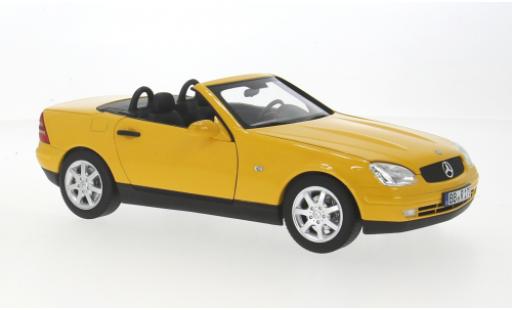 Miniature Mercedes Classe SLK 1/18 I Norev SLK (R170) jaune 1:18 Mercedes Classe SLK 1/18 I Norev SLK (R170) jaune 1:18 miniature