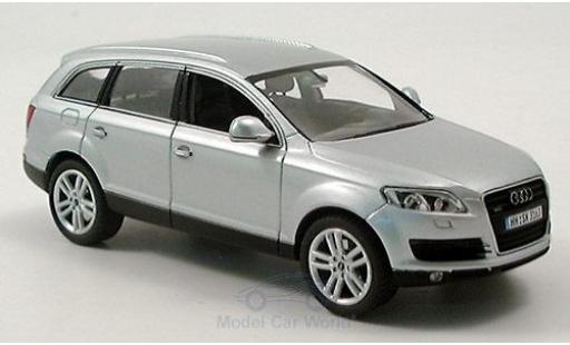 Miniature Audi Q7 1/43 Schuco grise Audi Q7 1/43 Schuco grise miniature