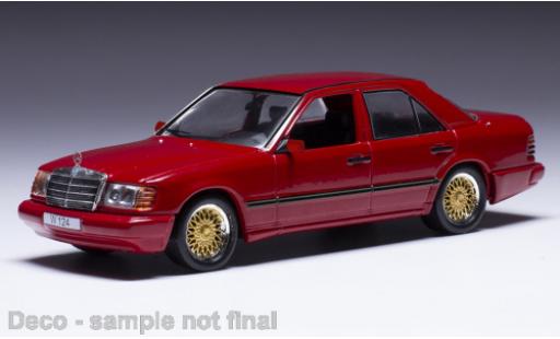 Miniature Mercedes CLA 1/43 IXO 300 E (W124) rouge clair 1984 Mercedes CLA 1/43 IXO 300 E (W124) rouge clair 1984 miniature