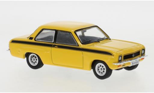Miniature Opel Ascona 1/43 IXO A tuning jaune 1973 Opel Ascona 1/43 IXO A tuning jaune 1973 miniature