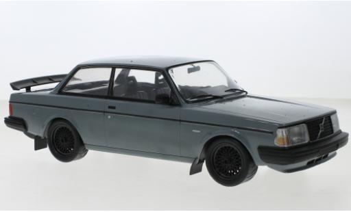 Miniature Volvo 240 1/18 IXO Turbo Custom grise 1986 Volvo 240 1/18 IXO Turbo Custom grise 1986 miniature
