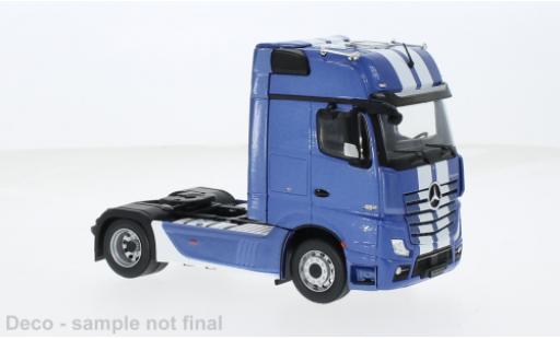 Miniature Mercedes Actros 1/43 IXO MP4 metallise bleue 1:43 Mercedes Actros 1/43 IXO MP4 metallise bleue 1:43 miniature