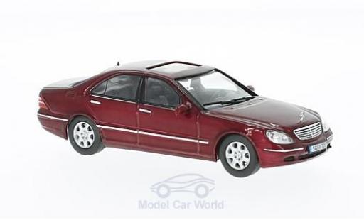 Miniature Mercedes S500 500 1/43 IXO (W220) metallise rouge 2000 Mercedes S500 500 1/43 IXO (W220) metallise rouge 2000 miniature