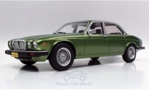 Miniature Jaguar XJ 1/18 Lucky Step Models 6 metallise verte 1982 Jaguar XJ 1/18 Lucky Step Models 6 metallise verte 1982 miniature