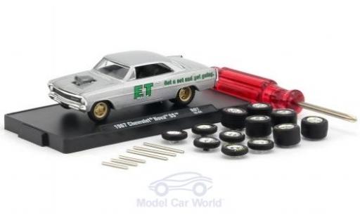 Miniature Chevrolet Nova 1/64 M2 Machines SS grise 1967 inklusive 12 Austauschrädern 6 Achsen und 1 Schraubenzieher Auto-Wheels Release 06 Chevrolet Nova 1/64 M2 Machines SS grise 1967 inklusive 12 Austauschrädern 6 Achsen und 1 Schraubenzieher Auto-Wheels Release 06 miniature