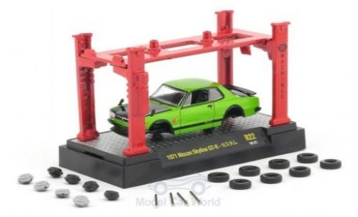 Miniature Nissan Skyline 1/64 M2 Machines GT-R verte/noire 1971 Model-Kit Bausatz inklusive 4 Ersatzrädern Nissan Skyline 1/64 M2 Machines GT-R verte/noire 1971 Model-Kit Bausatz inklusive 4 Ersatzrädern miniature