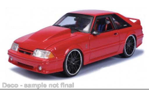 Miniature Ford Mustang 1/24 Maisto SVT Cobra rouge 1993 Ford Mustang 1/24 Maisto SVT Cobra rouge 1993 miniature