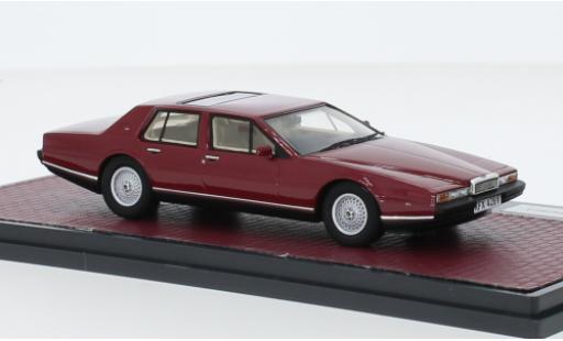 Miniature Aston Martin Lagonda 1/43 Matrix S2 metallise rouge foncé RHD 1980 Aston Martin Lagonda 1/43 Matrix S2 metallise rouge foncé RHD 1980 miniature