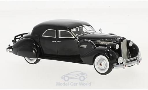 Miniature Packard Super 8 1/43 Matrix Sport Sedan by Darrin noire 1940 Packard Super 8 1/43 Matrix Sport Sedan by Darrin noire 1940 miniature