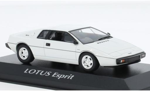 Miniature Lotus Esprit 1/43 Maxichamps Turbo blanche 1978 Lotus Esprit 1/43 Maxichamps Turbo blanche 1978 miniature