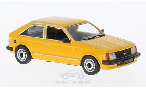 Miniature Opel Kadett 1/43 Maxichamps D orange 1979 Opel Kadett 1/43 Maxichamps D orange 1979 miniature