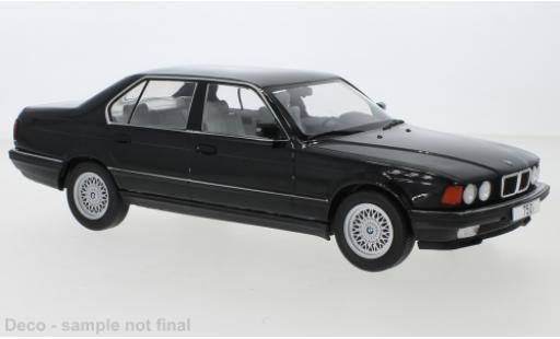 Miniature Bmw 750 1/18 MCG i (E32) metallise noire 1992 7er / 7 Series Bmw 750 1/18 MCG i (E32) metallise noire 1992 7er / 7 Series miniature