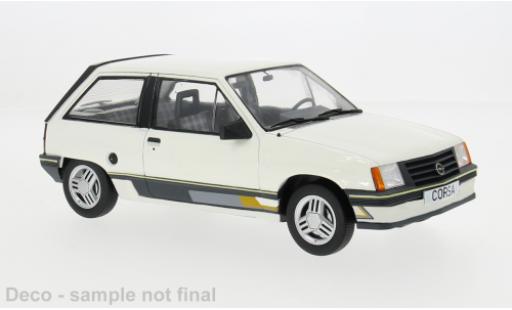 Miniature Opel Corsa 1/18 MCG A Sprint blanche 1983 1:18 Opel Corsa 1/18 MCG A Sprint blanche 1983 1:18 miniature
