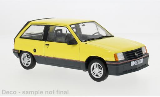 Miniature Opel Corsa 1/18 MCG A SR jaune 1983 1:18 Opel Corsa 1/18 MCG A SR jaune 1983 1:18 miniature