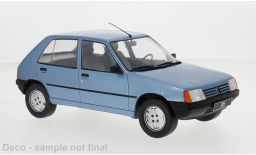 Miniature Peugeot 205 1/18 MCG metallise bleue 1984 1:18 Peugeot 205 1/18 MCG metallise bleue 1984 1:18 miniature