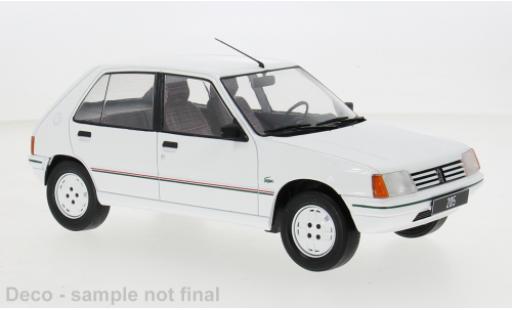 Miniature Peugeot 205 1/18 MCG blanche 1984 1:18 Peugeot 205 1/18 MCG blanche 1984 1:18 miniature