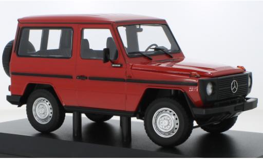 Miniature Mercedes Classe G 1/18 Minichamps SWB (W460) rouge 1980 Mercedes Classe G 1/18 Minichamps SWB (W460) rouge 1980 miniature
