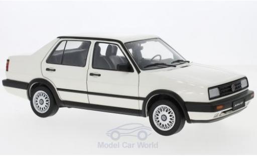 Miniature Volkswagen Jetta 1/18 Mission Model GT blanche Volkswagen Jetta 1/18 Mission Model GT blanche miniature