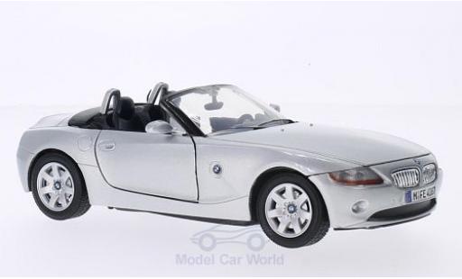 Miniature Bmw Z4 E85 1/24 Motormax (E85) grise 2003 Bmw Z4 E85 1/24 Motormax (E85) grise 2003 miniature