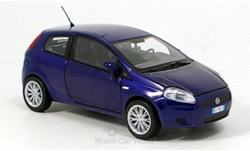 Miniature Fiat Grande Punto 1/24 Motormax metallise bleue 2007 Fiat Grande Punto 1/24 Motormax metallise bleue 2007 miniature