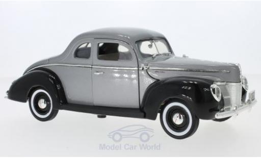 Miniature Ford Deluxe 1/18 Motormax metallise grise/noire 1940 Ford Deluxe 1/18 Motormax metallise grise/noire 1940 miniature