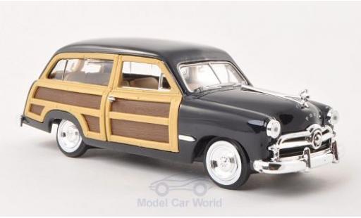 Miniature Ford Woody 1/24 Motormax Wagon bleue/Holzoptik 1949 ohne Vitrine Ford Woody 1/24 Motormax Wagon bleue/Holzoptik 1949 ohne Vitrine miniature