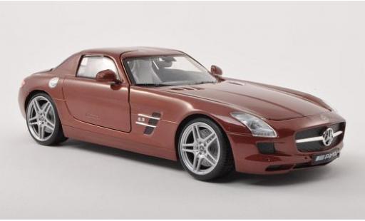 Miniature Mercedes SLS 1/18 Motormax AMG (C197) met.-marron Mercedes SLS 1/18 Motormax AMG (C197) met.-marron miniature