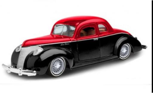 Miniature Ford Custom 1/24 Motormax noire/rouge 1940 Ford Custom 1/24 Motormax noire/rouge 1940 miniature