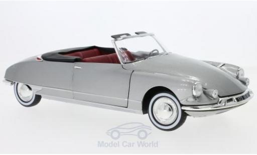 Miniature Citroen DS Cabriolet 1/18 Norev 19 Cabriolet metallise grise 1961 SoftTop liegt bei Citroen DS Cabriolet 1/18 Norev 19 Cabriolet metallise grise 1961 SoftTop liegt bei miniature
