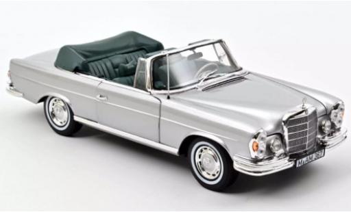 Miniature Mercedes 280 1/18 Norev SE Cabriolet grise 1969 SoftTop liegt bei Mercedes 280 1/18 Norev SE Cabriolet grise 1969 SoftTop liegt bei miniature