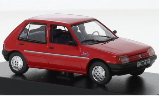 Miniature Peugeot 205 1/43 Norev Junior rouge 1988 Peugeot 205 1/43 Norev Junior rouge 1988 miniature