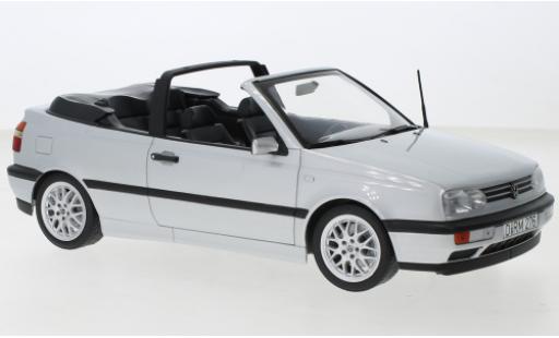 Miniature Volkswagen Golf 1/18 Norev III Cabriolet grise 1995 Volkswagen Golf 1/18 Norev III Cabriolet grise 1995 miniature