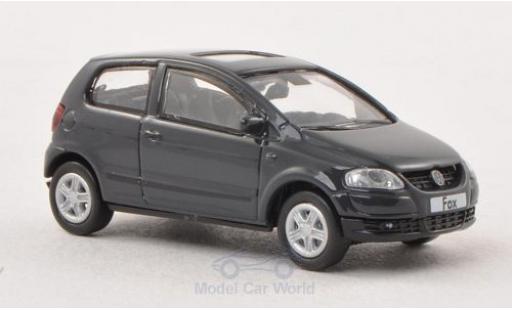 Miniature Volkswagen Fox 1/87 Norev grise 2005 Volkswagen Fox 1/87 Norev grise 2005 miniature
