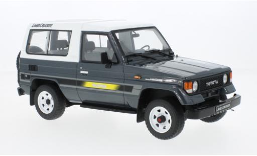 Miniature Toyota Land Cruiser 1/18 Ottomobile 73 metallise grise 1987 Toyota Land Cruiser 1/18 Ottomobile 73 metallise grise 1987 miniature