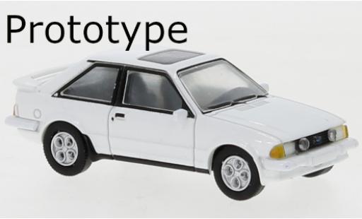 Miniature Ford Escort 1/87 PCX87 MK III XR3 blanche 1981 Ford Escort 1/87 PCX87 MK III XR3 blanche 1981 miniature