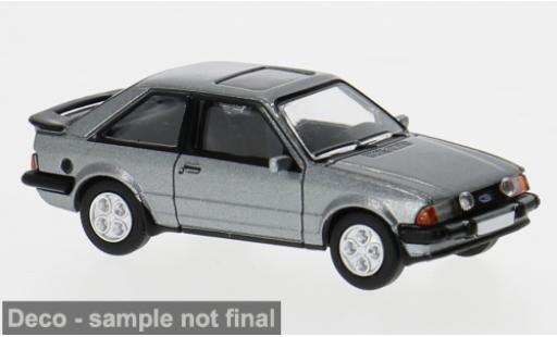 Miniature Ford Escort 1/87 PCX87 MK III XR3i bleue 1982 1:87 Ford Escort 1/87 PCX87 MK III XR3i bleue 1982 1:87 miniature