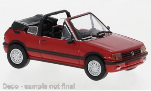 Miniature Peugeot 205 1/87 PCX87 cabriolet rouge 1986 Peugeot 205 1/87 PCX87 cabriolet rouge 1986 miniature