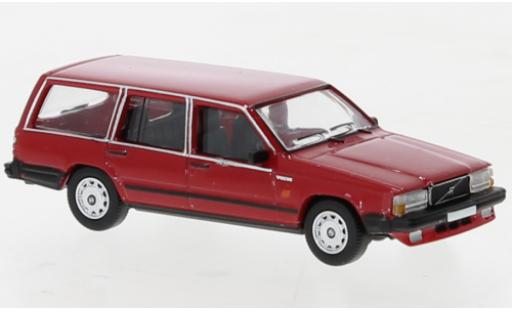 Miniature Volvo 740 1/87 PCX87 camionnette rouge 1985 Volvo 740 1/87 PCX87 camionnette rouge 1985 miniature