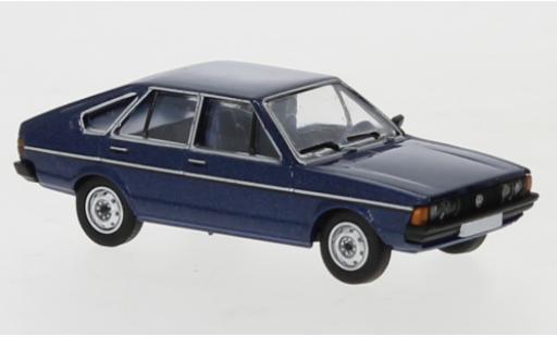 Miniature Volkswagen Passat 1/87 PCX87 B1 metallise bleue 1977 Volkswagen Passat 1/87 PCX87 B1 metallise bleue 1977 miniature