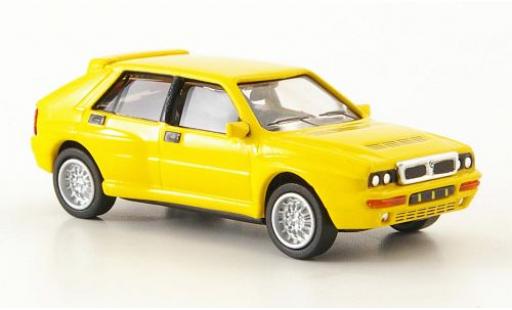 Miniature Lancia Delta 1/87 Ricko HF Integrale Evo 2 jaune 1992 Lancia Delta 1/87 Ricko HF Integrale Evo 2 jaune 1992 miniature