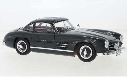 Miniature Mercedes 300 1/18 Schuco SL gris 1954 Mercedes 300 1/18 Schuco SL gris 1954 miniature