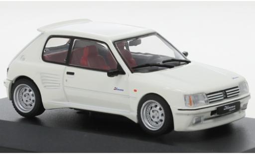 Miniature Peugeot 205 1/43 Solido GTI Dimma blanche Peugeot 205 1/43 Solido GTI Dimma blanche miniature