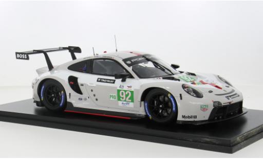 Miniature Porsche 911 1/18 Spark RSR-19 No.92 GT Team 24h Le Mans 2022 1:18 Porsche 911 1/18 Spark RSR-19 No.92 GT Team 24h Le Mans 2022 1:18 miniature