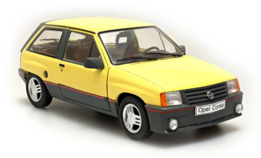 Miniature Opel Corsa 1/24 SpecialC A 1.3 SR jaune 1983 Opel Corsa 1/24 SpecialC A 1.3 SR jaune 1983 miniature