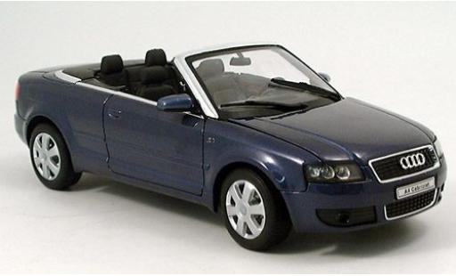 Miniature Audi A4 1/18 Welly Cabriolet dkl.-bleue 2002 1:18 Audi A4 1/18 Welly Cabriolet dkl.-bleue 2002 1:18 miniature